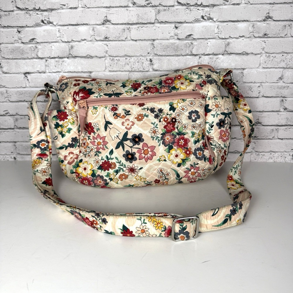 Vera Bradley On the Go Crossbody Pink Floral Quilted Prairie Paisley Pattern